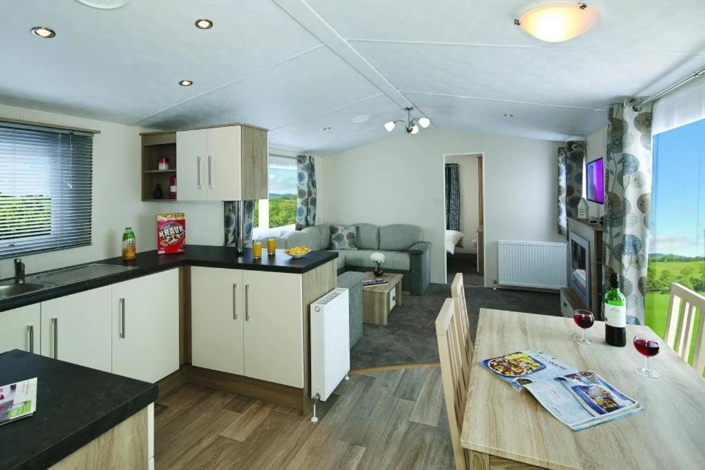 Hokitika Holiday Park Exterior photo