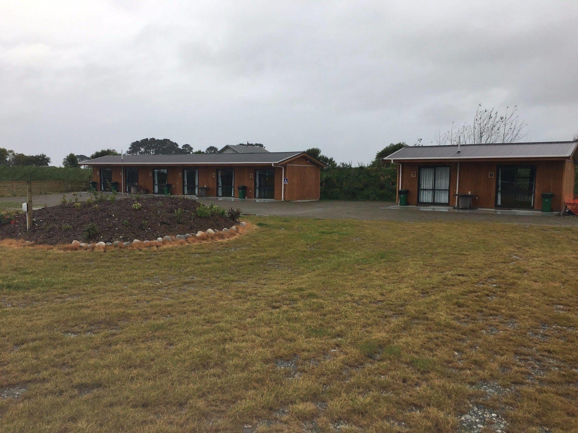 Hokitika Holiday Park Exterior photo