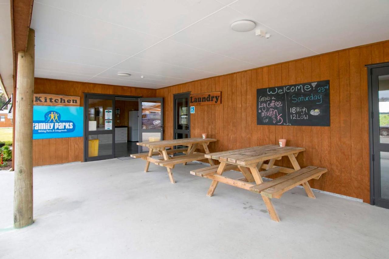 Hokitika Holiday Park Exterior photo